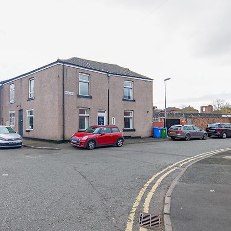 Rochdale 3 Bedroom House 2 Bath With Free Parking Sleeps 7 外观 照片