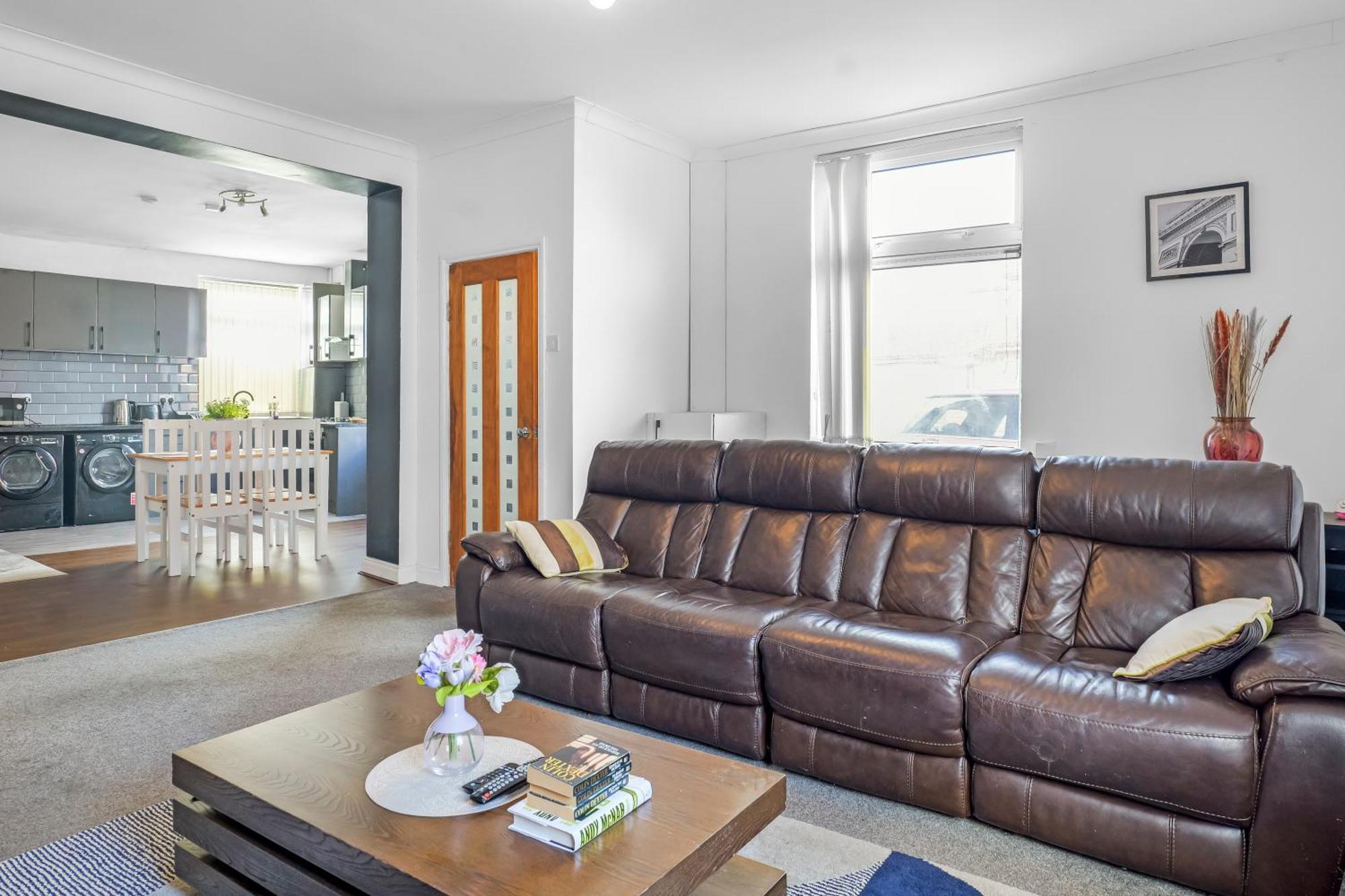 Rochdale 3 Bedroom House 2 Bath With Free Parking Sleeps 7 外观 照片