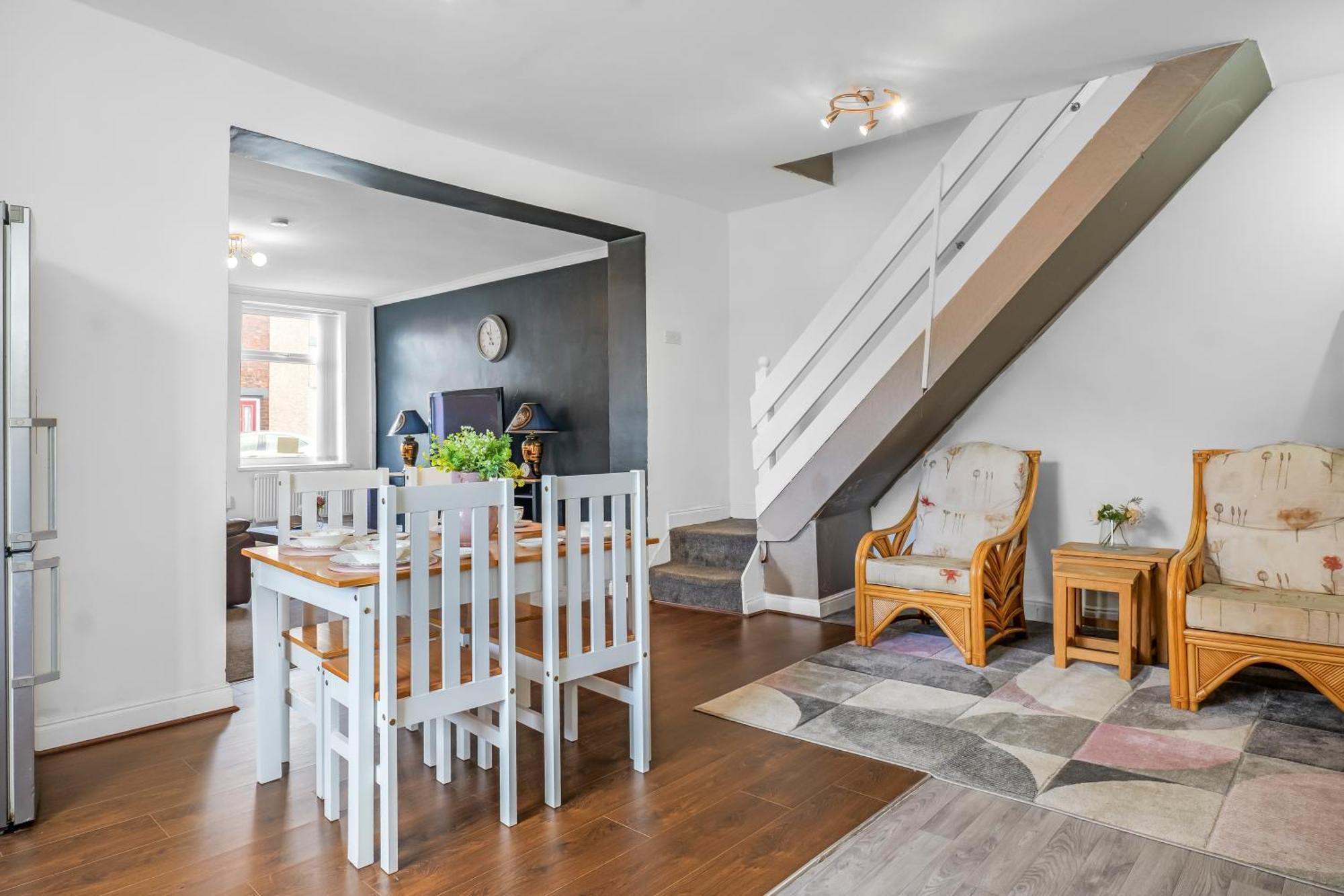 Rochdale 3 Bedroom House 2 Bath With Free Parking Sleeps 7 外观 照片
